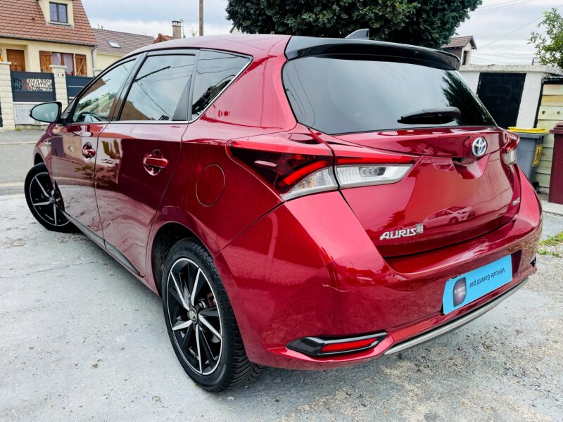 TOYOTA AURIS 2018