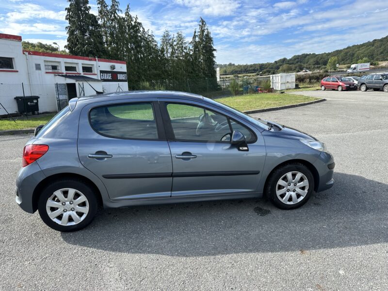 PEUGEOT 207 2008