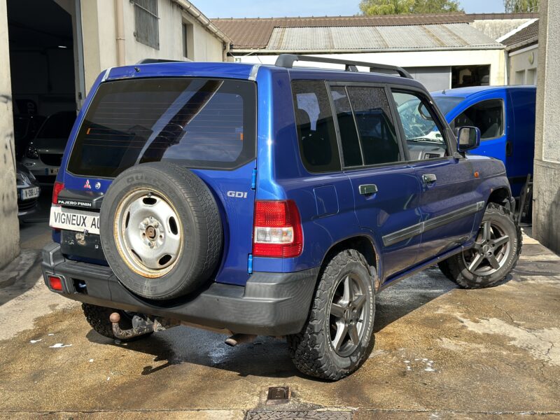 MITSUBISHI PAJERO 2.0 GDI 2000 PAYER EN 4 X 
