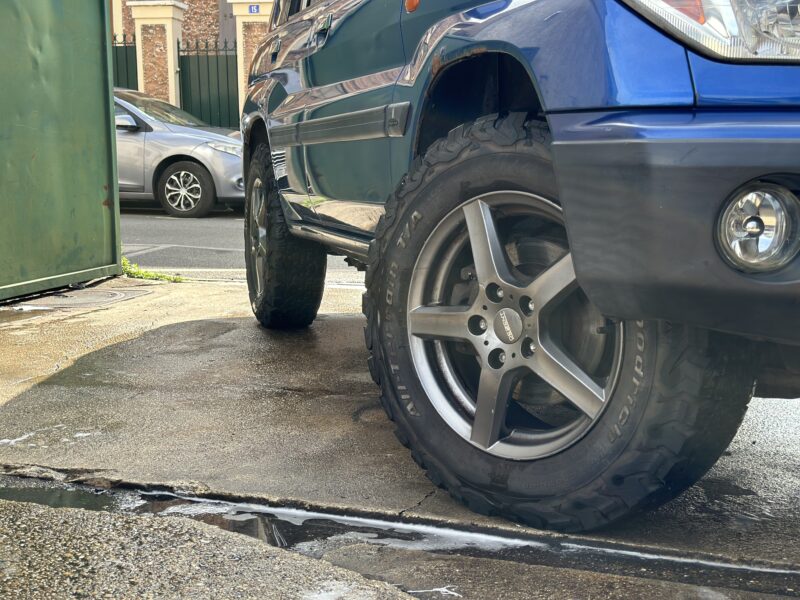 MITSUBISHI PAJERO 2.0 GDI 2000 PAYER EN 4 X 