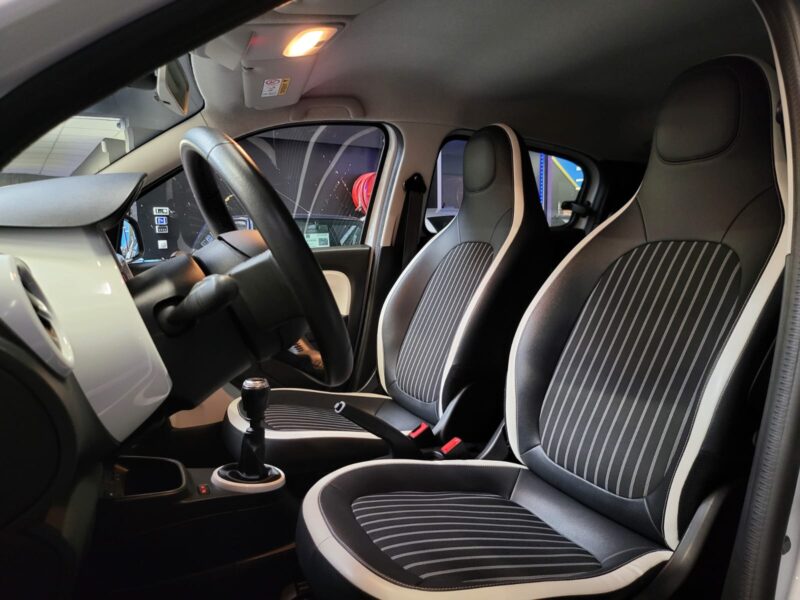 RENAULT TWINGO III 2020