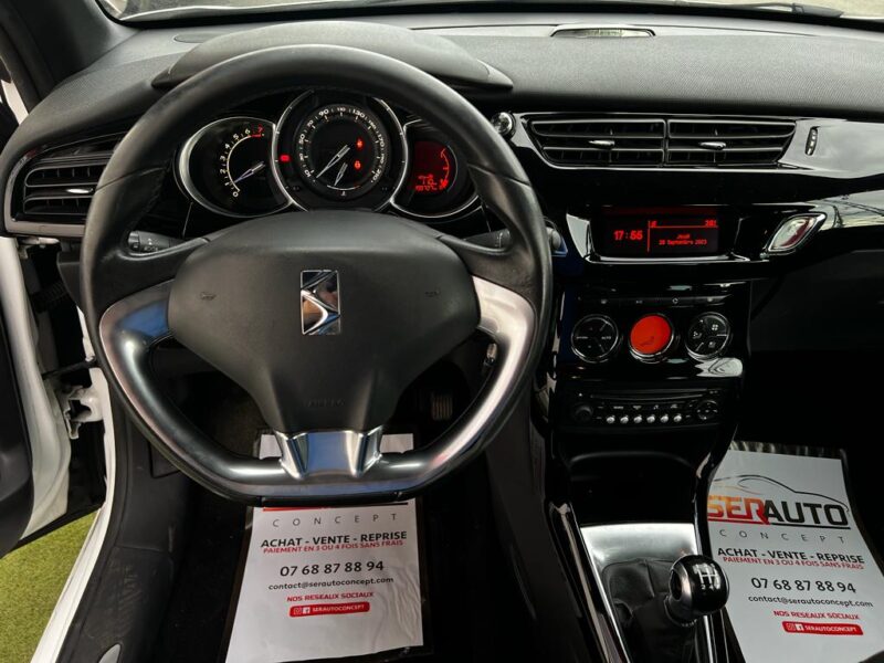 CITROEN DS3 2011