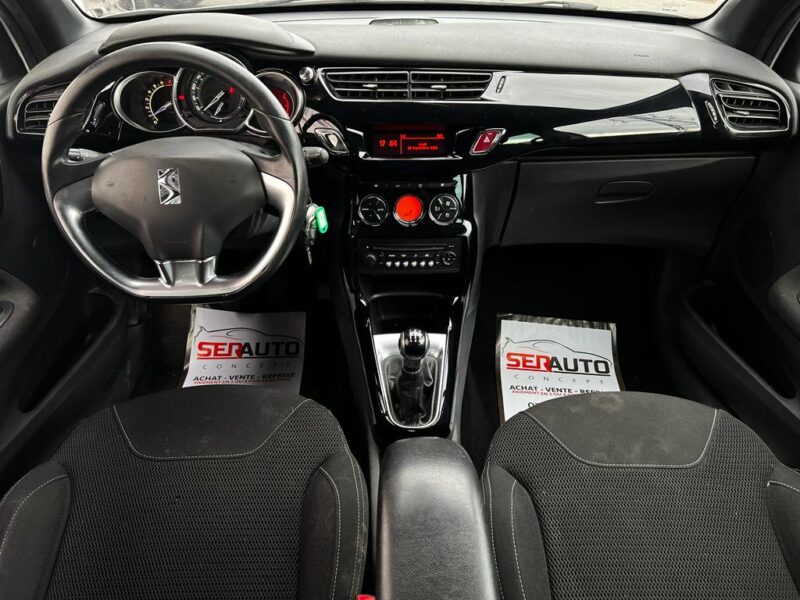 CITROEN DS3 2011