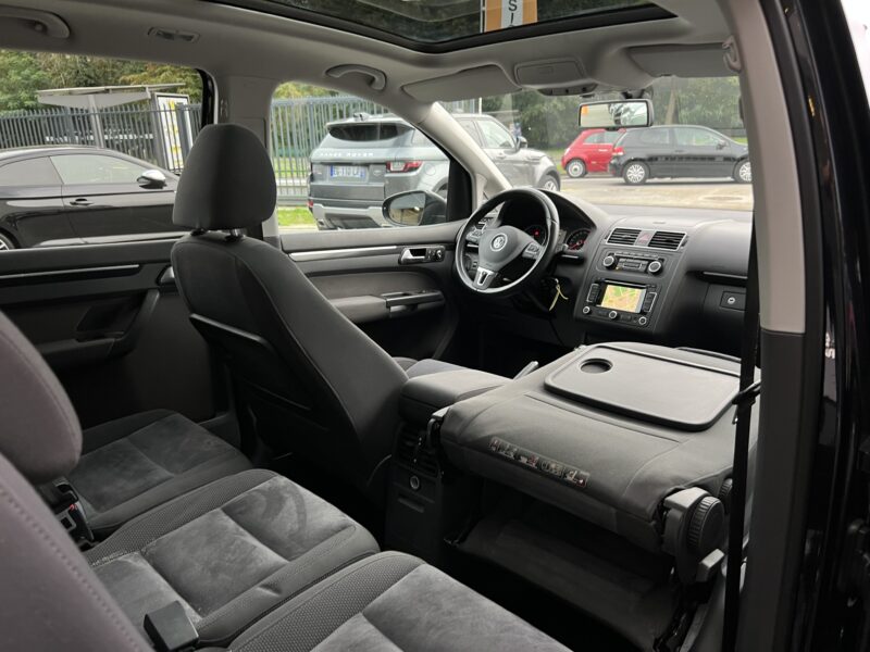 VOLKSWAGEN TOURAN II 1.6 TDI 105 Cv 7 PLACES TOIT OUVRANT GPS BLUETOOTH REGULATEUR BVM6 - Garantie1a