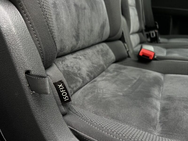 VOLKSWAGEN TOURAN II 1.6 TDI 105 Cv 7 PLACES TOIT OUVRANT GPS BLUETOOTH REGULATEUR BVM6 - Garantie1a