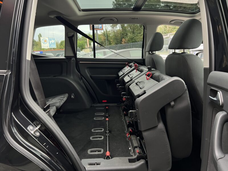 VOLKSWAGEN TOURAN II 1.6 TDI 105 Cv 7 PLACES TOIT OUVRANT GPS BLUETOOTH REGULATEUR BVM6 - Garantie1a