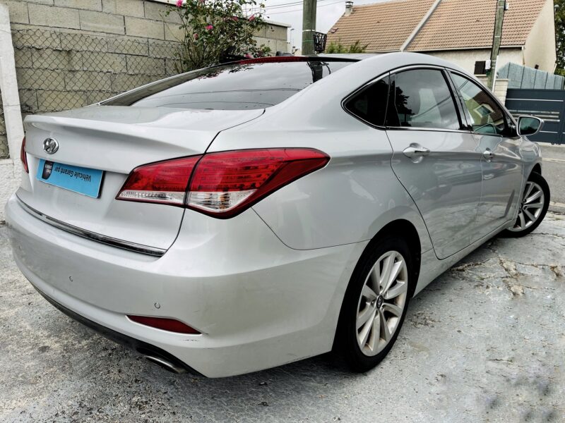 HYUNDAI i40 I 2012