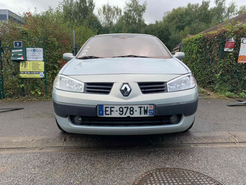 RENAULT MEGANE II 1.6i 113CV