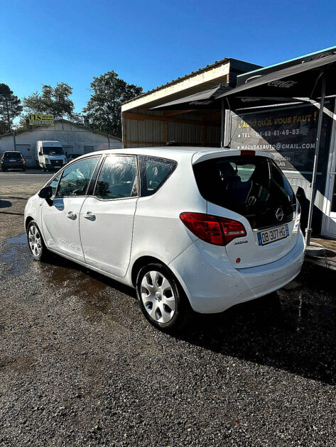 OPEL MERIVA B Monospace 2013