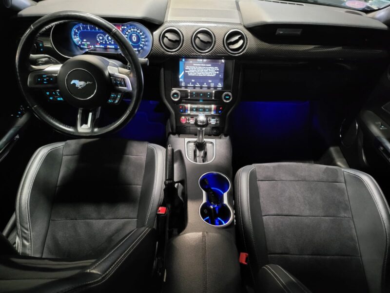 FORD MUSTANG GT Coupé 5.0 V8 450cv BVA // SIEGES CLIMATISE/APPLE CARPLAY/BECQUET/PACK CARBONE