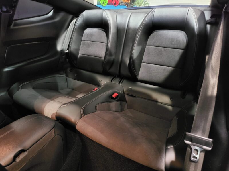 FORD MUSTANG GT Coupé 5.0 V8 450cv BVA // SIEGES CLIMATISE/APPLE CARPLAY/BECQUET/PACK CARBONE