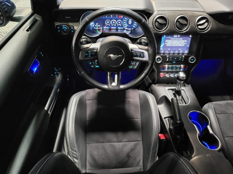 FORD MUSTANG GT Coupé 5.0 V8 450cv BVA // SIEGES CLIMATISE/APPLE CARPLAY/BECQUET/PACK CARBONE