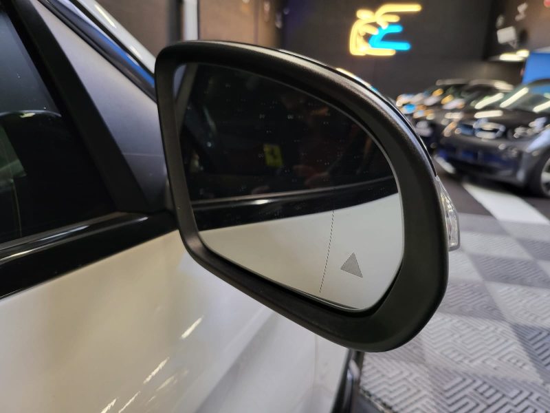 MERCEDES GLC 300 d 4-MATIC AMG LINE TOIT OUVRANT / 360 / BURMESTER 