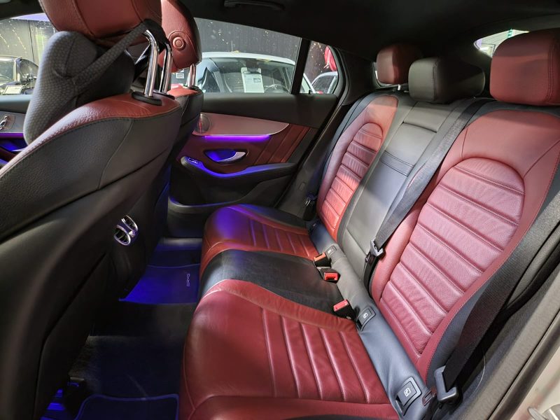 MERCEDES GLC 300 d 4-MATIC AMG LINE TOIT OUVRANT / 360 / BURMESTER 