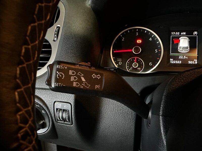 2.0 TDI 4motion 140 cv TOIT OUVRANT / RADAR AV-AR / GPS