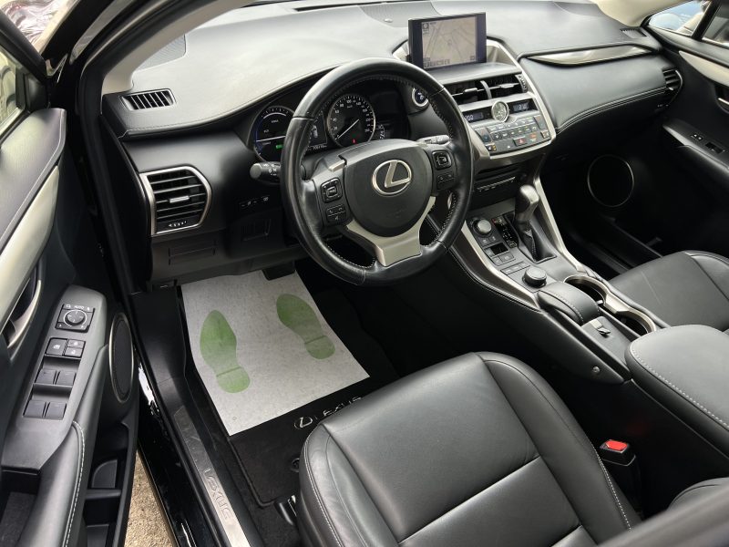 LEXUS NX 300H HYBRID 2.5 VVT-i 197 Cv 4WD PACK BUSINESS / BVA GPS CAMERA RECUL CUIR Garantie 6 Mois