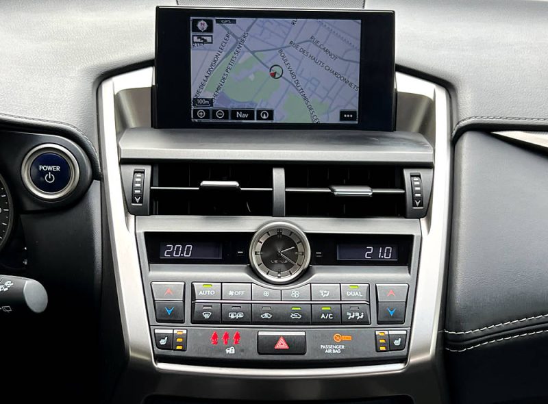 LEXUS NX 300H HYBRID 2.5 VVT-i 197 Cv 4WD PACK BUSINESS / BVA GPS CAMERA RECUL CUIR Garantie 6 Mois