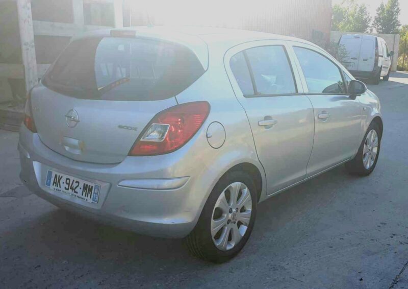 OPEL CORSA D 2008