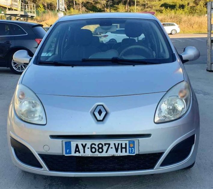 RENAULT TWINGO II 2008