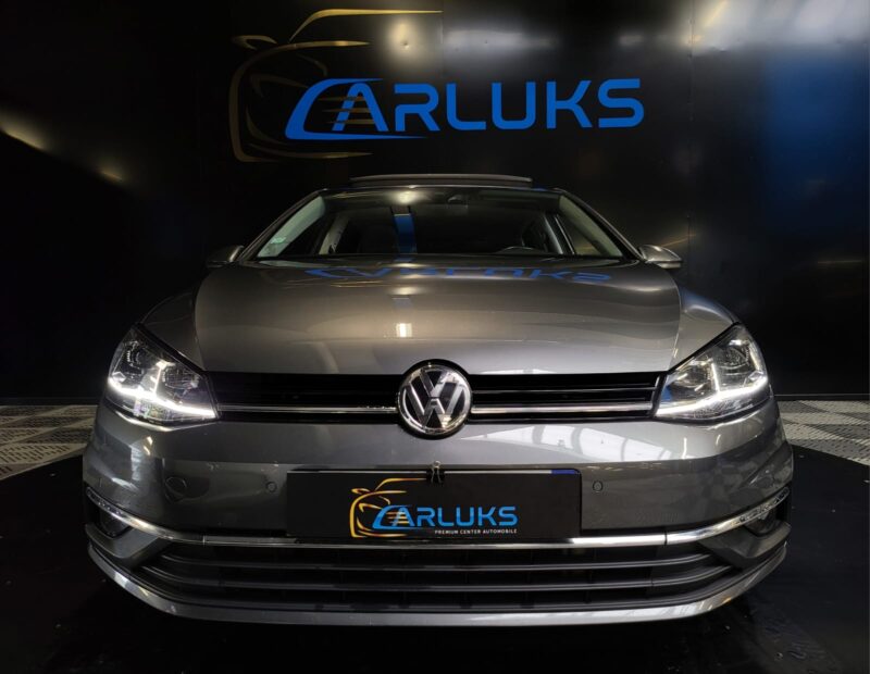 VOLKSWAGEN GOLF VII 2.0 TDI CARAT 150 cv TOIT OUVRANT / DSG 7 / CARPLAY