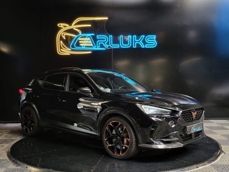 FORMENTOR 2.5 TSi 390cv VZ5 DSG7 4-Drive PACK CARBON / SIEGES CARBON / 1ER MAIN