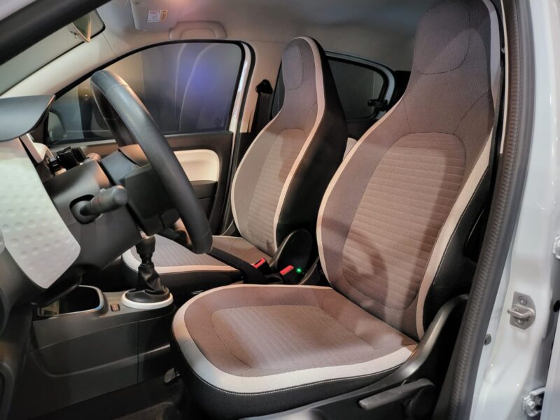 1.0  75 cv ZEN / Bluetooth / Radar de Recul 