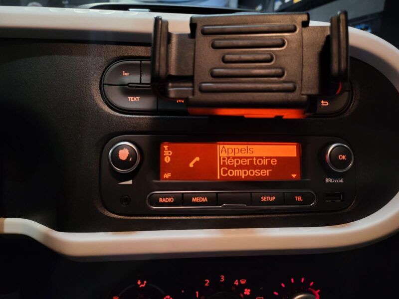 1.0  75 cv ZEN / Bluetooth / Radar de Recul 