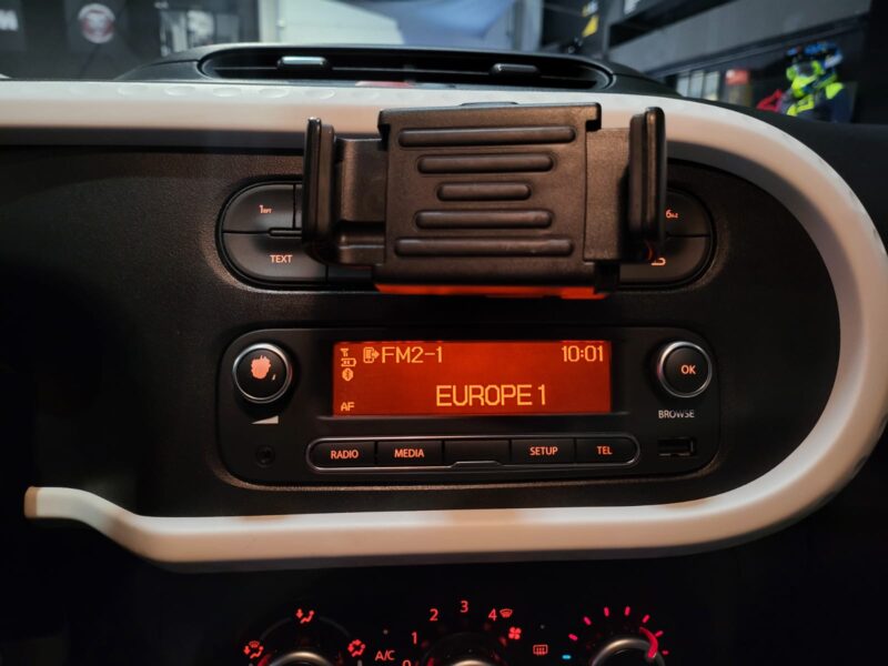 1.0  75 cv ZEN / Bluetooth / Radar de Recul 