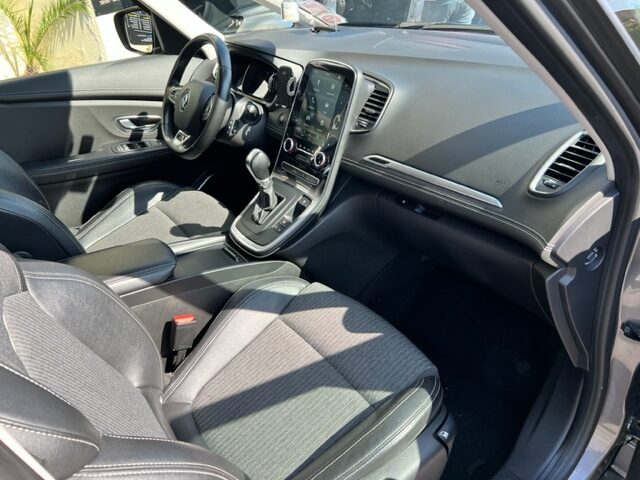 Renault Grand Scénic TCE 160 FAP EDC 21 INTENS