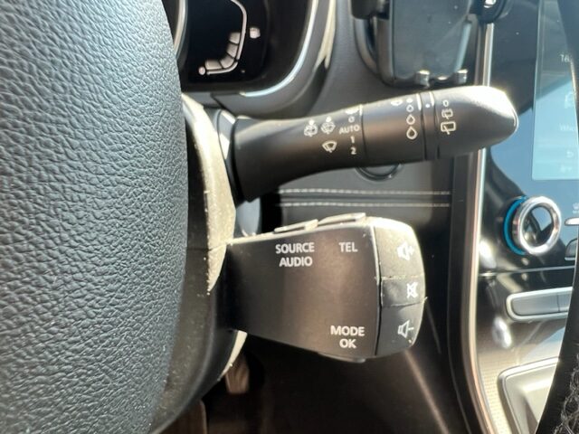 Renault Grand Scénic TCE 160 FAP EDC 21 INTENS