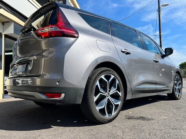 Renault Grand Scénic TCE 160 FAP EDC 21 INTENS