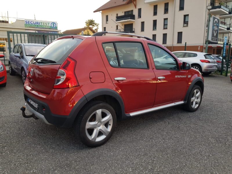 DACIA SANDERO 1.6i 85CV STEPWAY