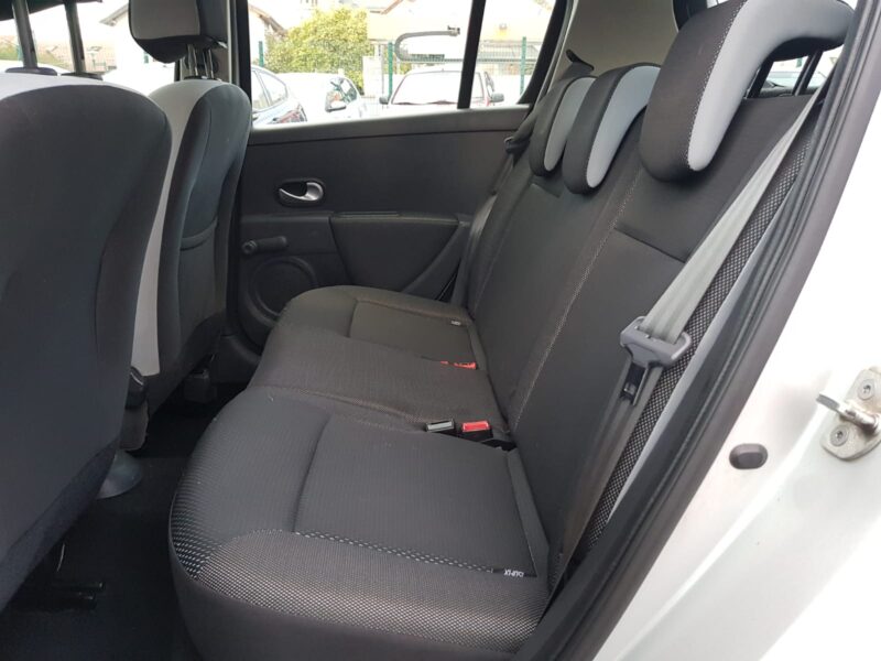 RENAULT CLIO III 1.2i 16V 100CV RIPCURL