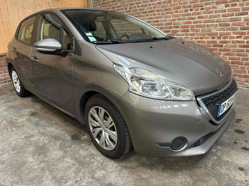 PEUGEOT 208 I 1.4 HDI 2013