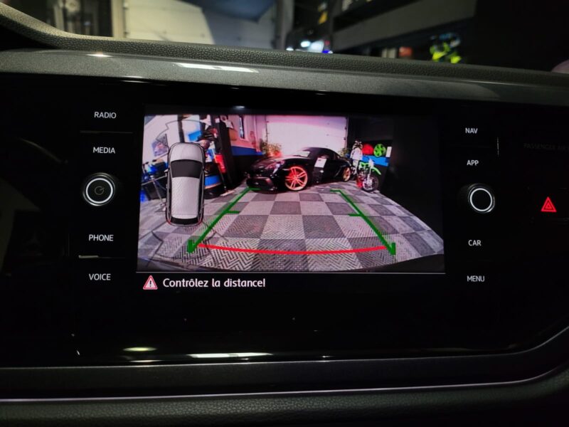 VOLKSWAGEN POLO VI 1.0 TSI 115cv Carat Exclusive DSG7 1ère Main // APPLE CARPLAY/CAMERA DE RECUL/SIE