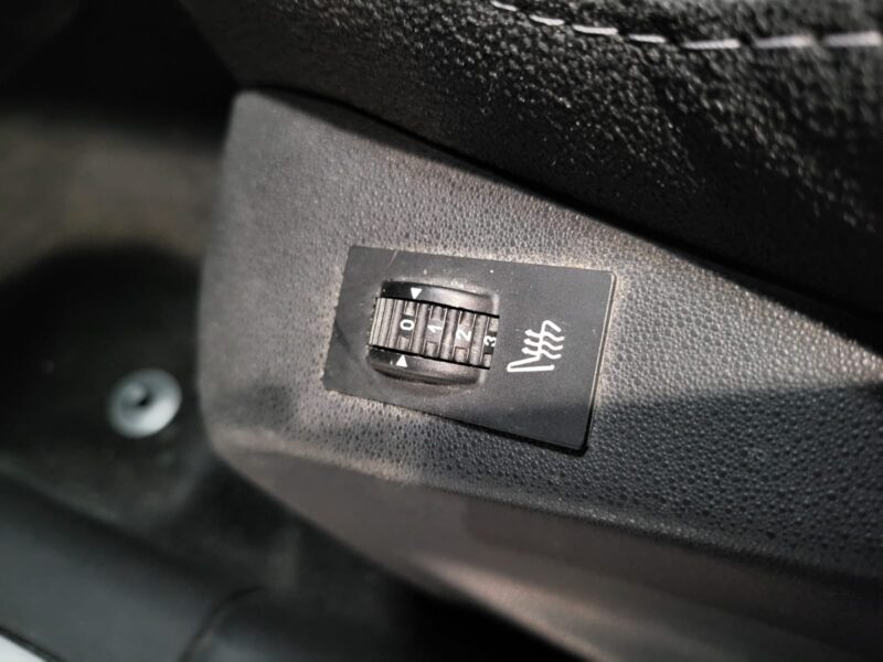 CITROEN C3 1.6 VTi 120cv Exclusive BVA // RADAR-AR/SIEGES CHAUFFANTS/BLUETOOTH