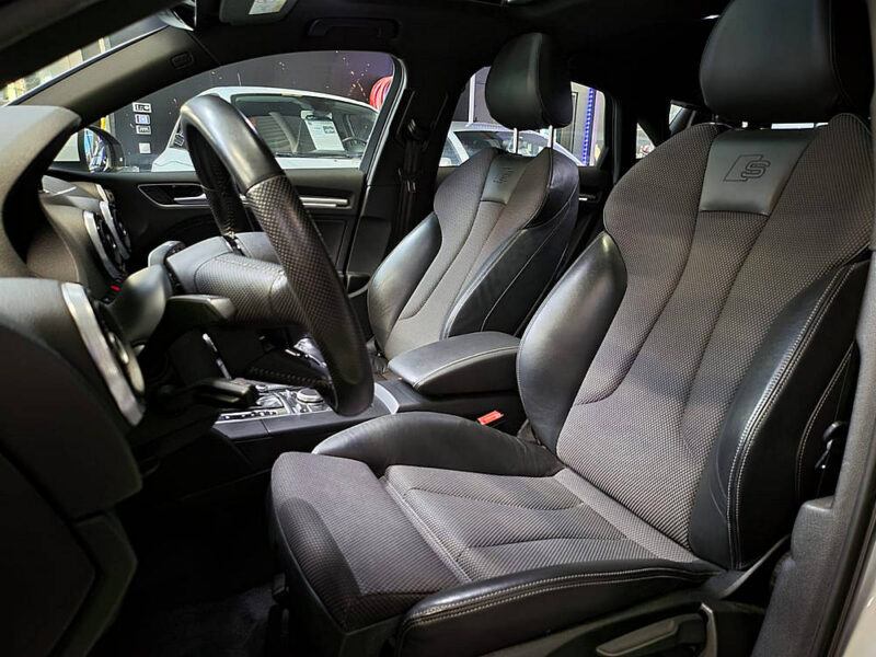 AUDI A3 Berline 2017 2.0 TDI 150cv S LINE S TRONIC TOIT OUVRANT / APPLE CARPLAY