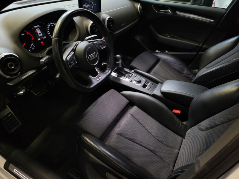 AUDI A3 Berline 2017 2.0 TDI 150cv S LINE S TRONIC TOIT OUVRANT / APPLE CARPLAY