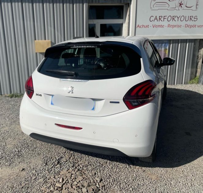 PEUGEOT 208 I 2016