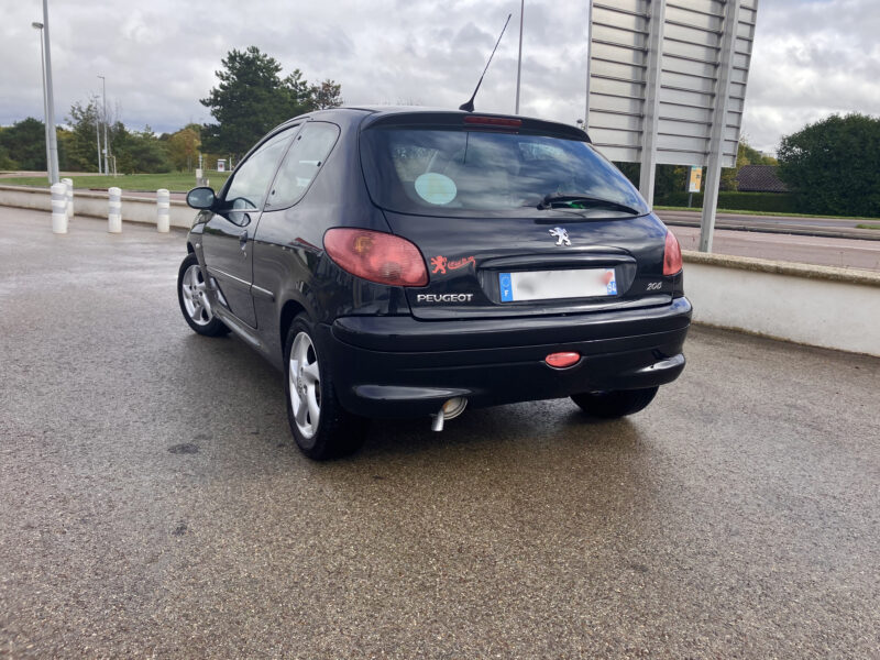 PEUGEOT 206 3/5 portes 2005
