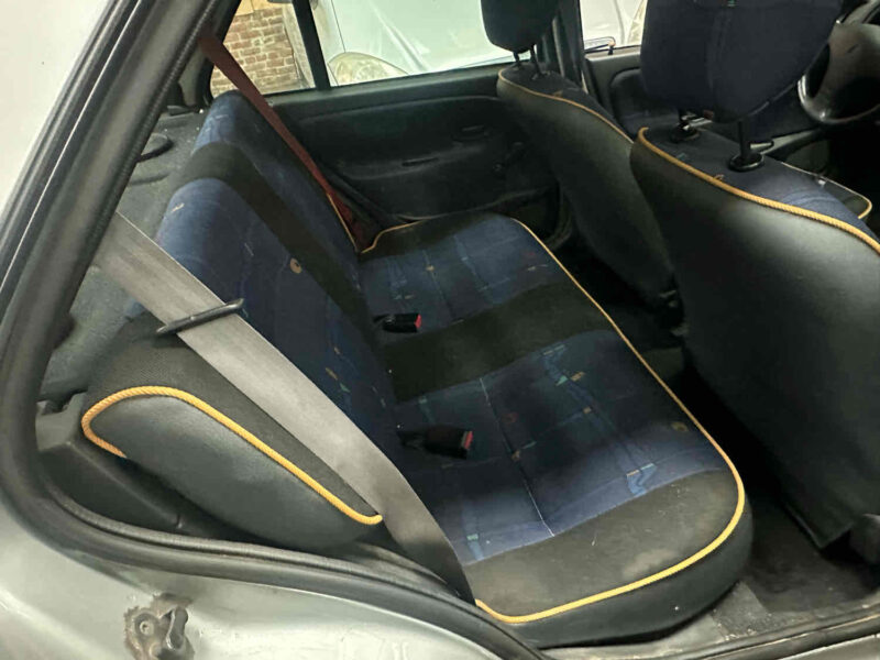 CITROEN SAXO essence 2001