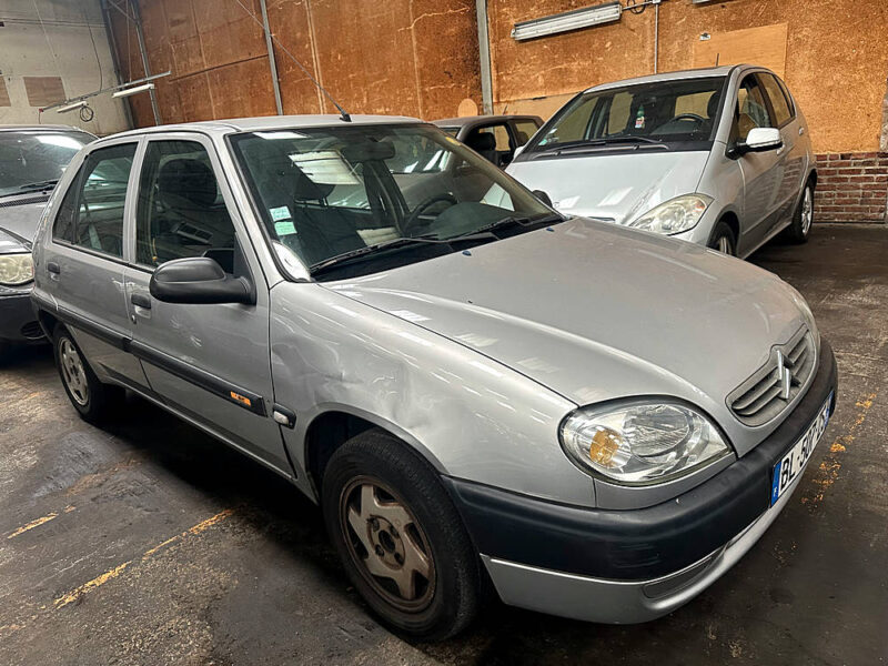 CITROEN SAXO essence 2001
