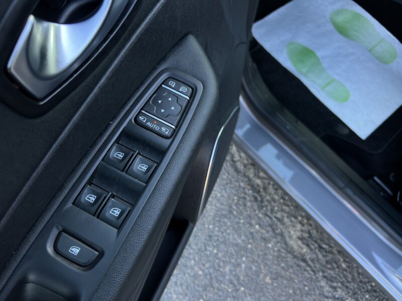 RENAULT CAPTUR PHASE 2 II INTENS 1.5 DCI 90 Cv BOITE AUTO GPS BLUETOOTH ANDROID AUTO - Garantie1an