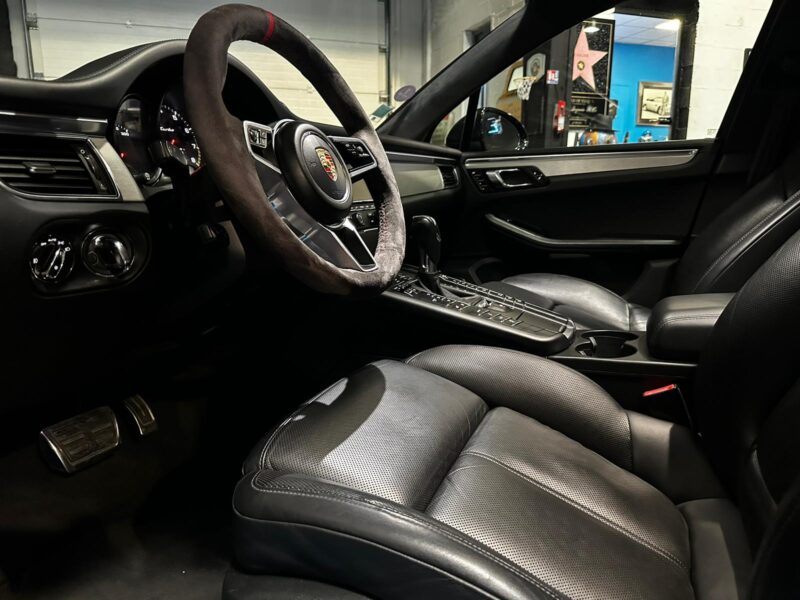 PORSCHE MACAN 3.6 Turbo 400cv , TO , Cuir chauffants / Ventilés , Caméra