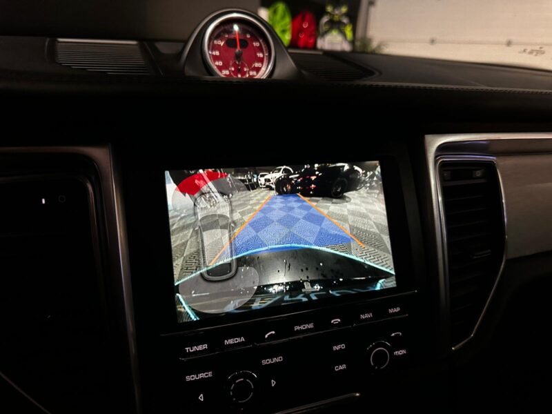 PORSCHE MACAN 3.6 Turbo 400cv , TO , Cuir chauffants / Ventilés , Caméra