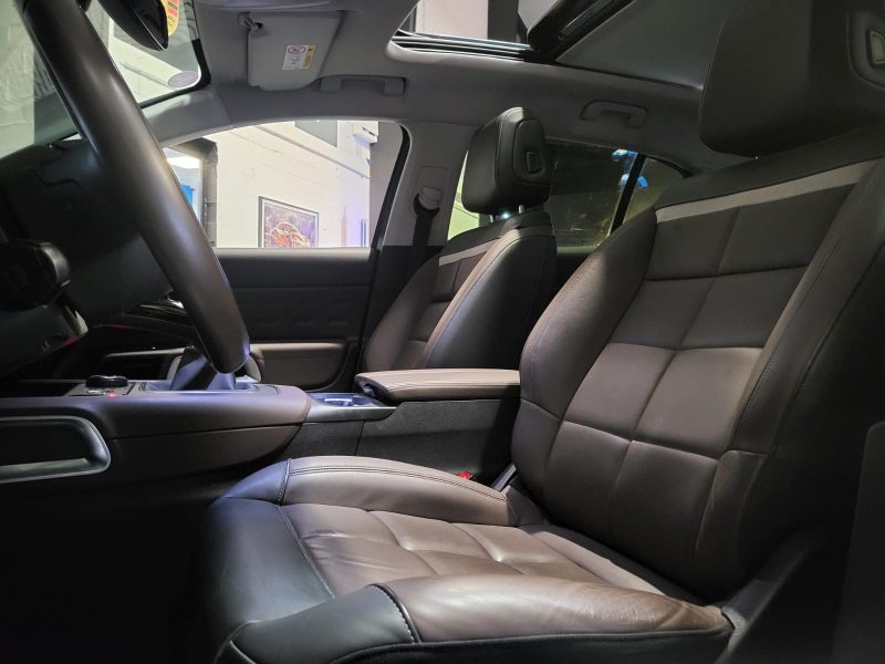 131 cv PACK SHINE / TOIT OUVRANT / CARPLAY / SIEGES MASSANT