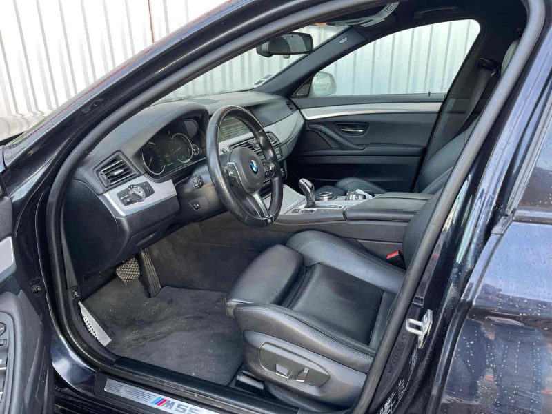 B.M.W. 5 Touring 2013