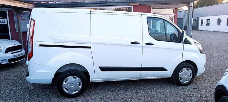 FORD TRANSIT CUSTOM Fg 300 L1H1 2.0 EcoBlue 130 Trend Business