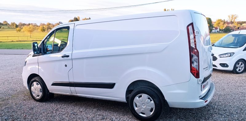 FORD TRANSIT CUSTOM Fg 300 L1H1 2.0 EcoBlue 130 Trend Business