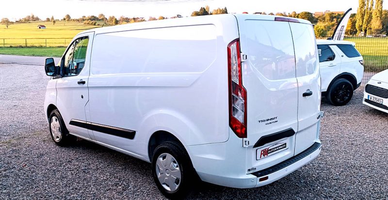 FORD TRANSIT CUSTOM Fg 300 L1H1 2.0 EcoBlue 130 Trend Business